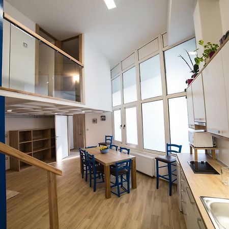 Apartment Emonca Ljubljana Extérieur photo